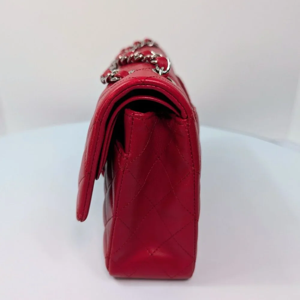 Chanel 17B Red Medium Classic Double Flap - Picture 5 of 16